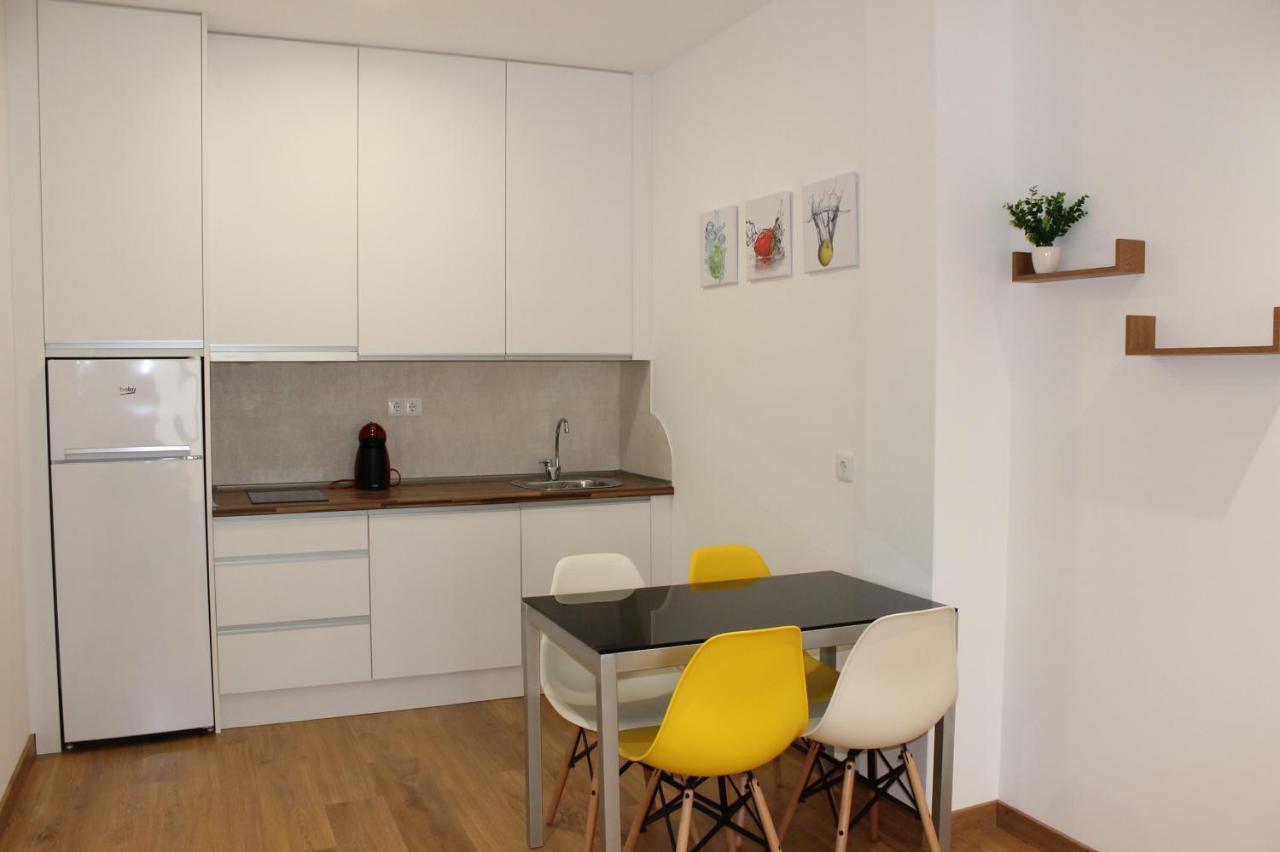 Apartamentos La Luna La Solana Buitenkant foto